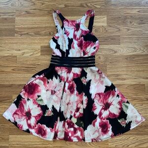 Dotted Brand A Line Floral Dress Women’s Size Small See Through Waist EUC